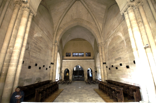 Nave central de la iglesia de San Andrés del Arroyo